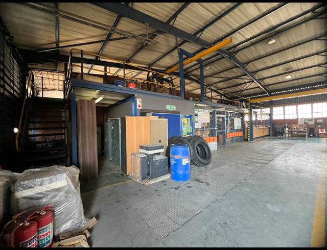 18,286M² FACTORY TO LET IN ROODEKOP
